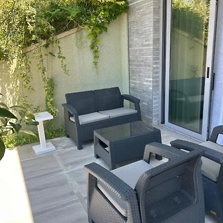 Hilltop منزل للإقامة