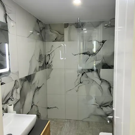 Hilltop Accommodatie bij particulieren Shetaj