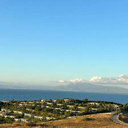 Hilltop * Shetaj